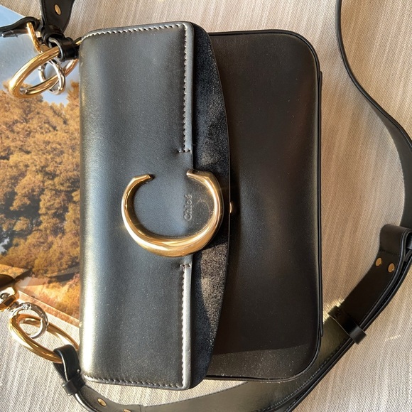 Chloe Leather C Crossbody Bag Black - Picture 2 of 13